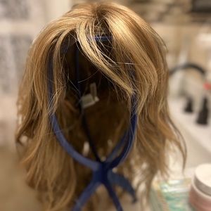 Estetica Avalon in color R12/26CHM